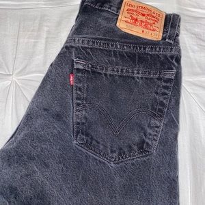 505 Levi’s Vintage Black Denim Jeans (Regular Fit)